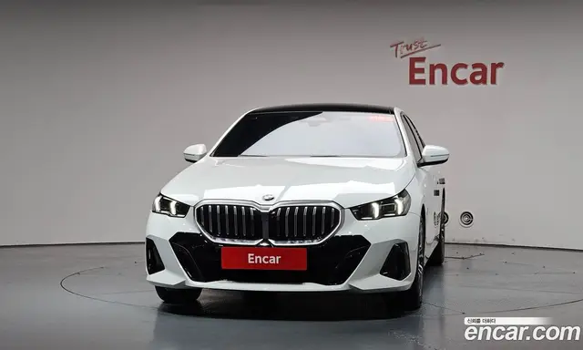 BMW 5 серия 2024 2.0 автомат (гидро), миниатюра 2