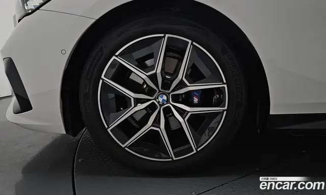 BMW 5 серия 2024 2.0 автомат (гидро), миниатюра 4