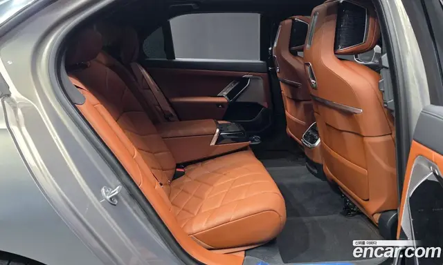 BMW 7 серия 2025 3.0 автомат (гидро), миниатюра 12