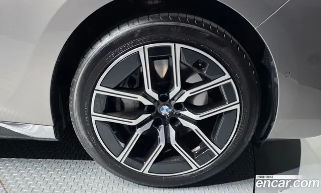 BMW 7 серия 2025 3.0 автомат (гидро), миниатюра 5 BMW 7 серия 2025 3.0 автомат (гидро), миниатюра 5