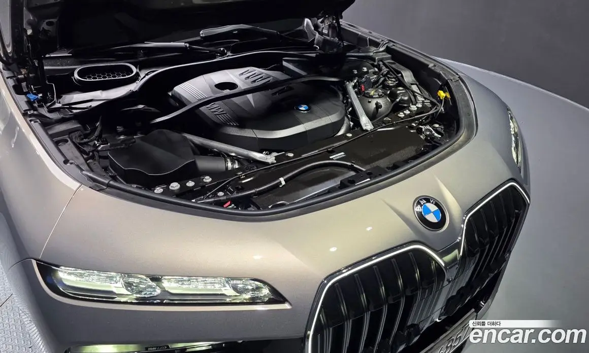 BMW 7 серия 2025 3.0 автомат (гидро), фото 6 BMW 7 серия 2025 3.0 автомат (гидро), фото 6