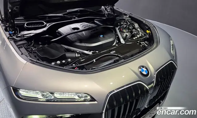 BMW 7 серия 2025 3.0 автомат (гидро), миниатюра 6 BMW 7 серия 2025 3.0 автомат (гидро), миниатюра 6