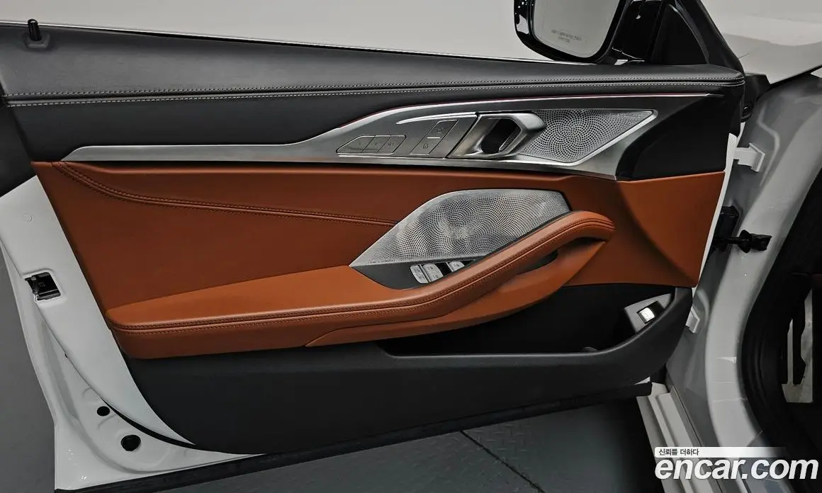 BMW 8 серия 2024 4.4 автомат (гидро), фото 13 BMW 8 серия 2024 4.4 автомат (гидро), фото 13