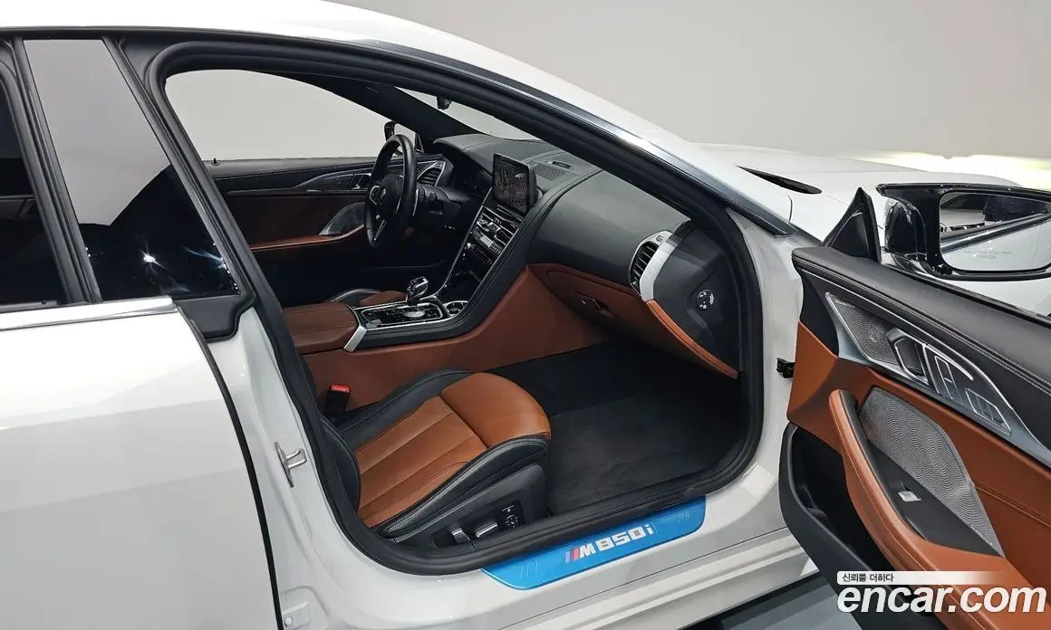 BMW 8 серия 2024 4.4 автомат (гидро), фото 15 BMW 8 серия 2024 4.4 автомат (гидро), фото 15