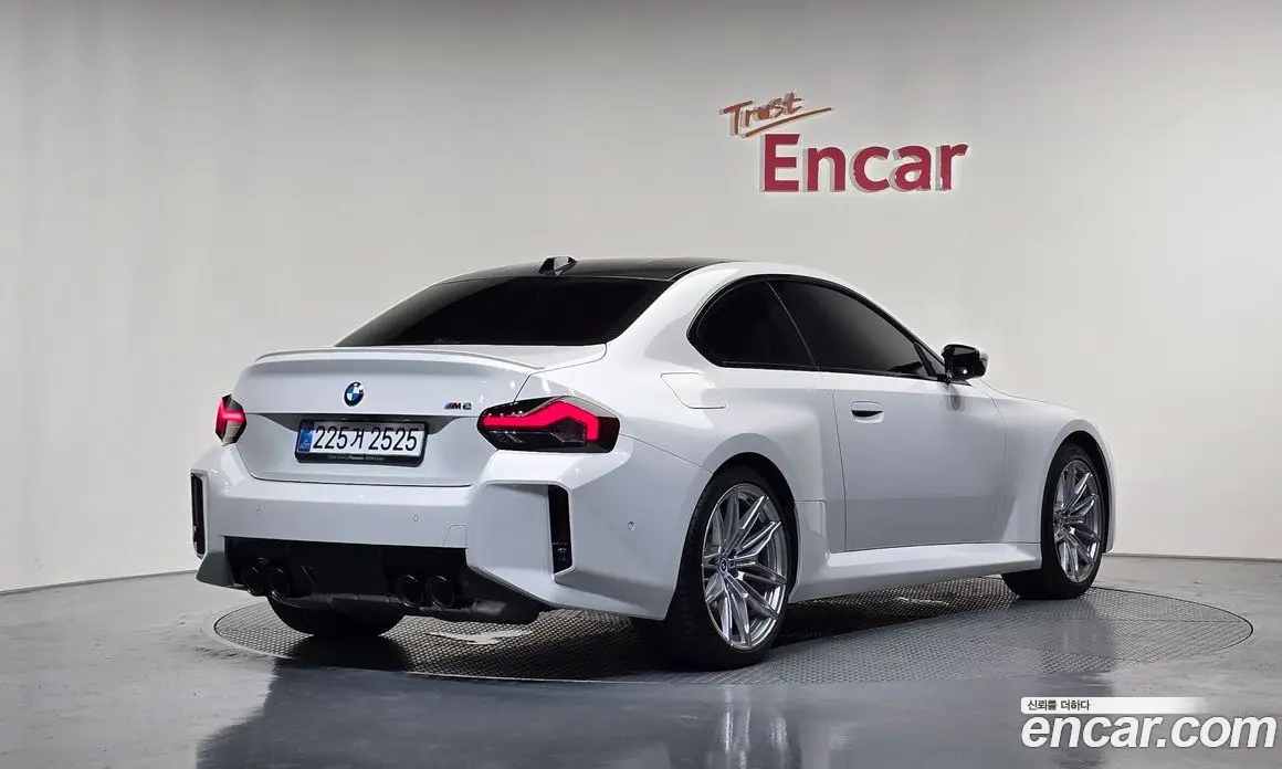 BMW M2 2025 3.0 автомат (гидро), фото 1 BMW M2 2025 3.0 автомат (гидро), фото 1