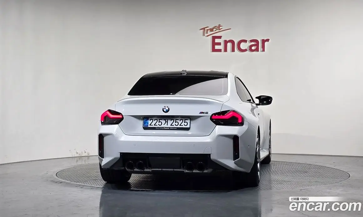 BMW M2 2025 3.0 автомат (гидро), фото 3 BMW M2 2025 3.0 автомат (гидро), фото 3