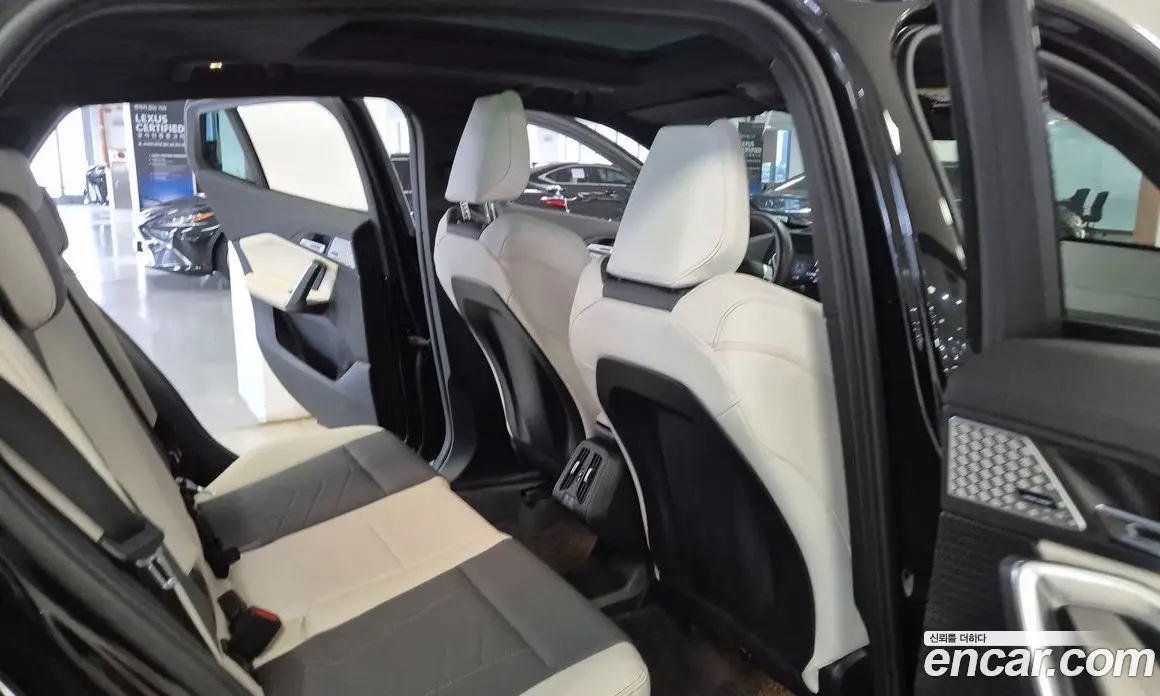 BMW X2 2025 2.0 автомат (гидро), фото 12