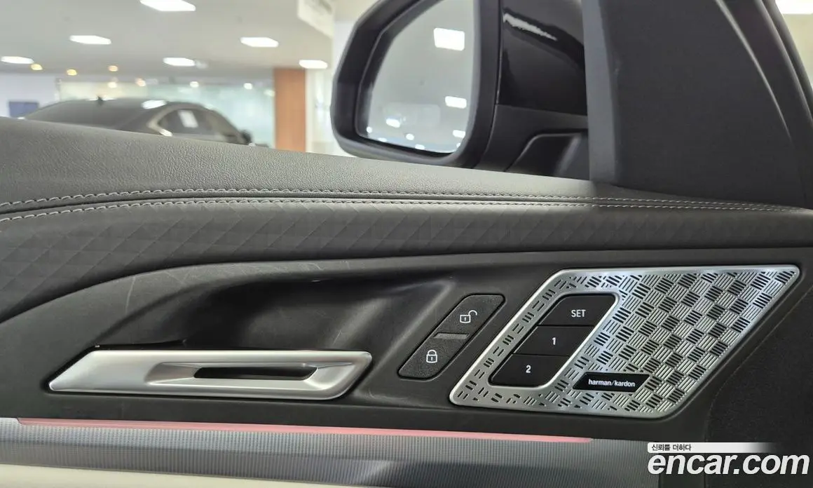 BMW X2 2025 2.0 автомат (гидро), фото 18
