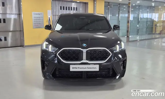 BMW X2 2025 2.0 автомат (гидро), миниатюра 3