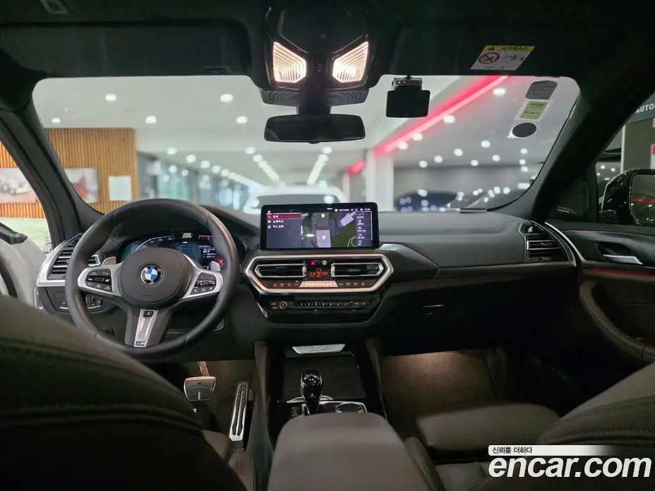 BMW X4 2025 2.0 автомат (гидро), фото 12 BMW X4 2025 2.0 автомат (гидро), фото 12