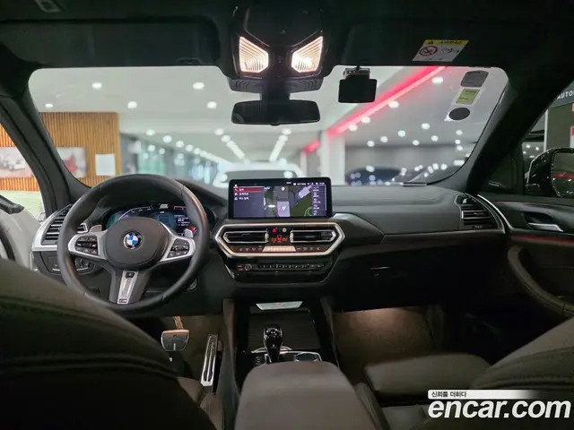 BMW X4 2025 2.0 автомат (гидро), миниатюра 12