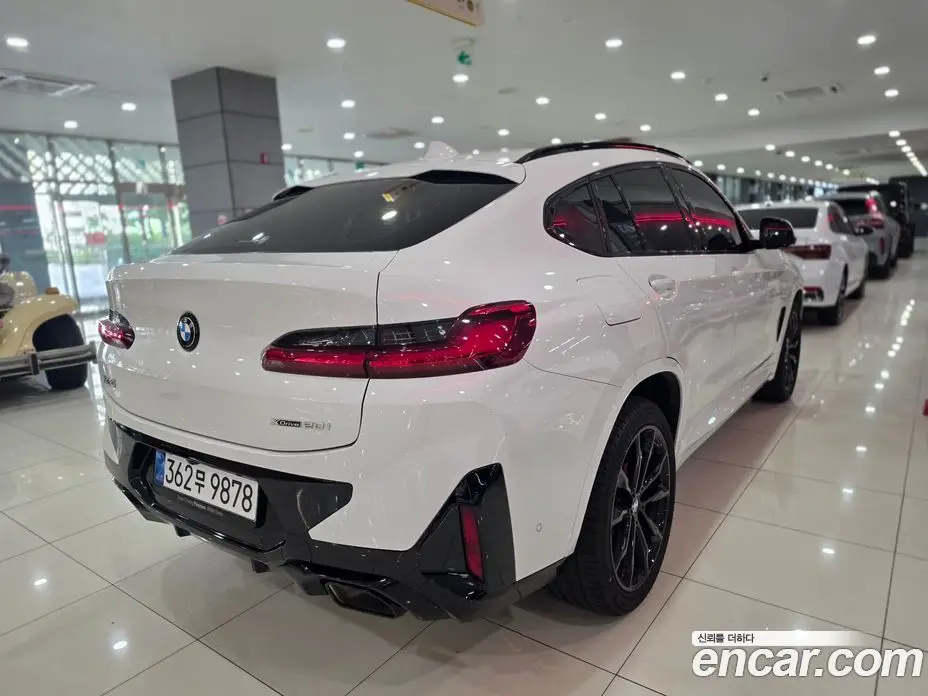 BMW X4 2025 2.0 автомат (гидро), фото 6 BMW X4 2025 2.0 автомат (гидро), фото 6