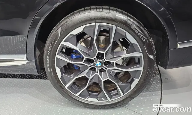 BMW X7 2024 3.0 автомат (гидро), миниатюра 7