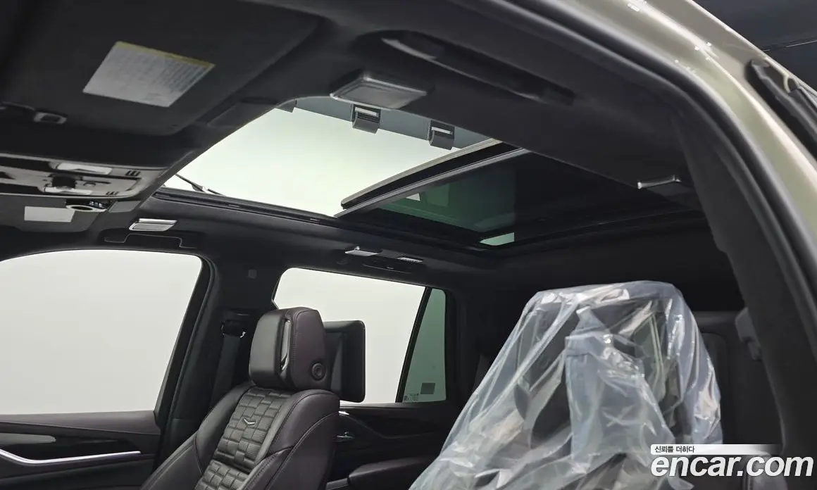 Cadillac Escalade 2022 6.2 автомат (гидро), фото 19 Cadillac Escalade 2022 6.2 автомат (гидро), фото 19