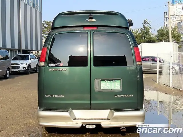 Chevrolet Chevy Van 2002 5.7 автомат (гидро), миниатюра 4 Chevrolet Chevy Van 2002 5.7 автомат (гидро), миниатюра 4