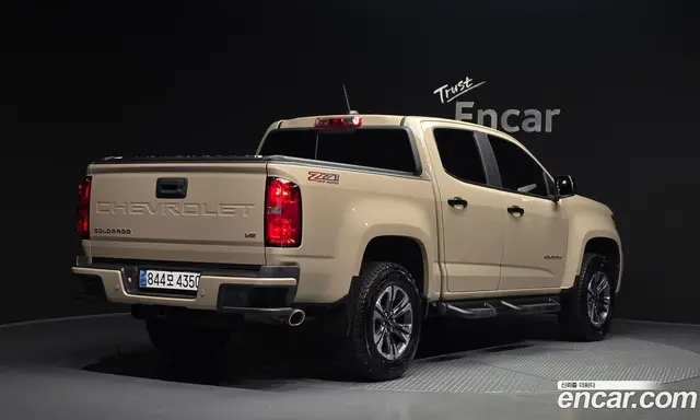 Chevrolet Colorado 2022 3.6 автомат (гидро), миниатюра 2