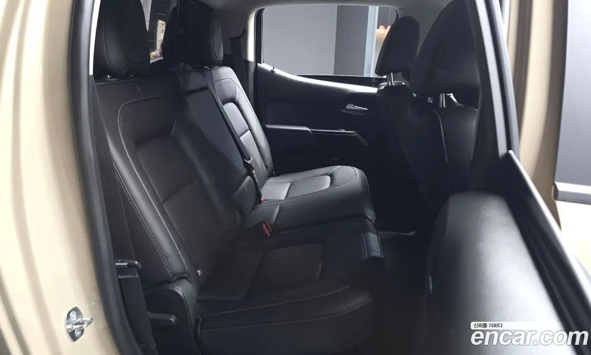 Chevrolet Colorado 2022 3.6 автомат (гидро), фото 18