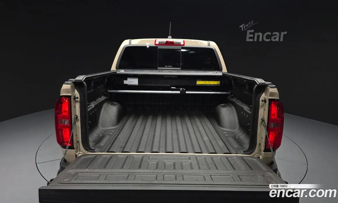 Chevrolet Colorado 2022 3.6 автомат (гидро), фото 26