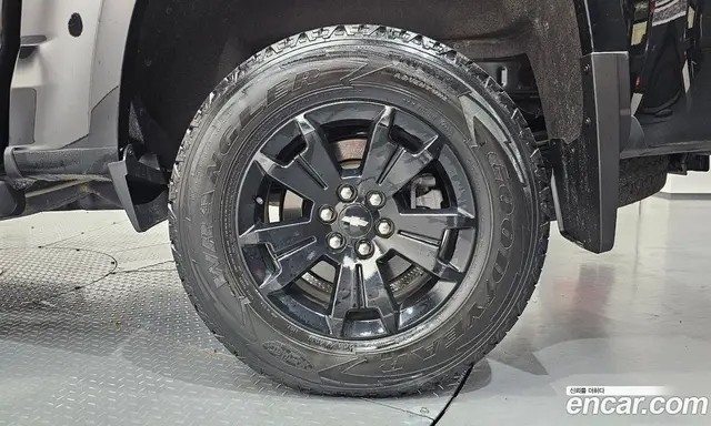 Chevrolet Colorado 2022 3.6 автомат (гидро), миниатюра 7