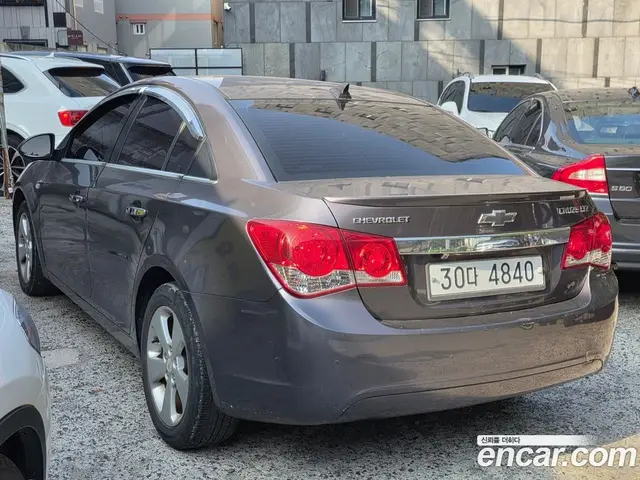 Chevrolet Cruze 2012 2.0 автомат (гидро), миниатюра 2