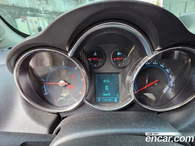 Chevrolet Cruze 2012 2.0 автомат (гидро), миниатюра 11