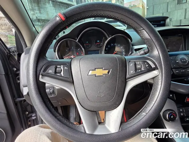 Chevrolet Cruze 2012 2.0 автомат (гидро), миниатюра 12