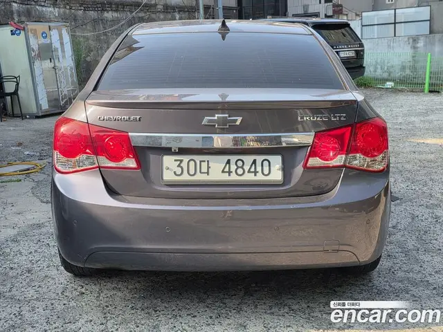 Chevrolet Cruze 2012 2.0 автомат (гидро), миниатюра 6