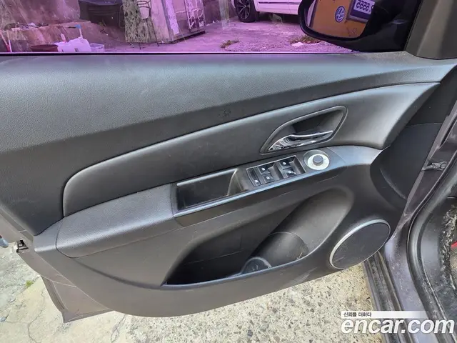 Chevrolet Cruze 2012 2.0 автомат (гидро), миниатюра 9