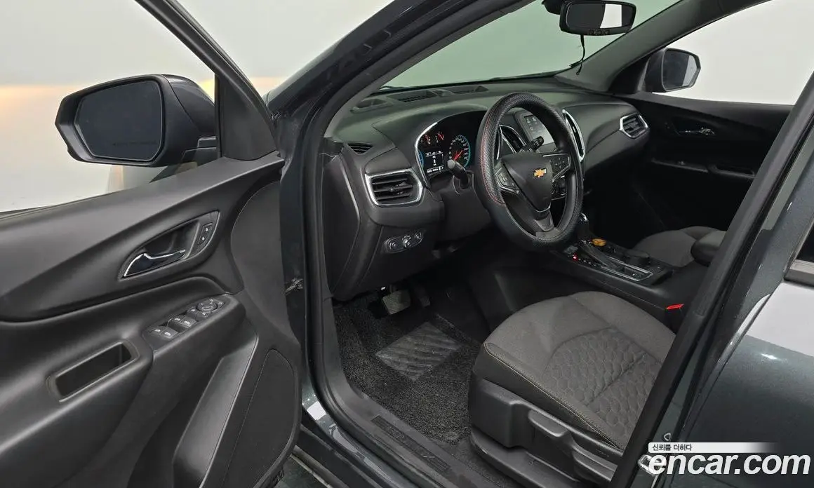 Chevrolet Equinox 2018 1.6 автомат (гидро), фото 11 Chevrolet Equinox 2018 1.6 автомат (гидро), фото 11