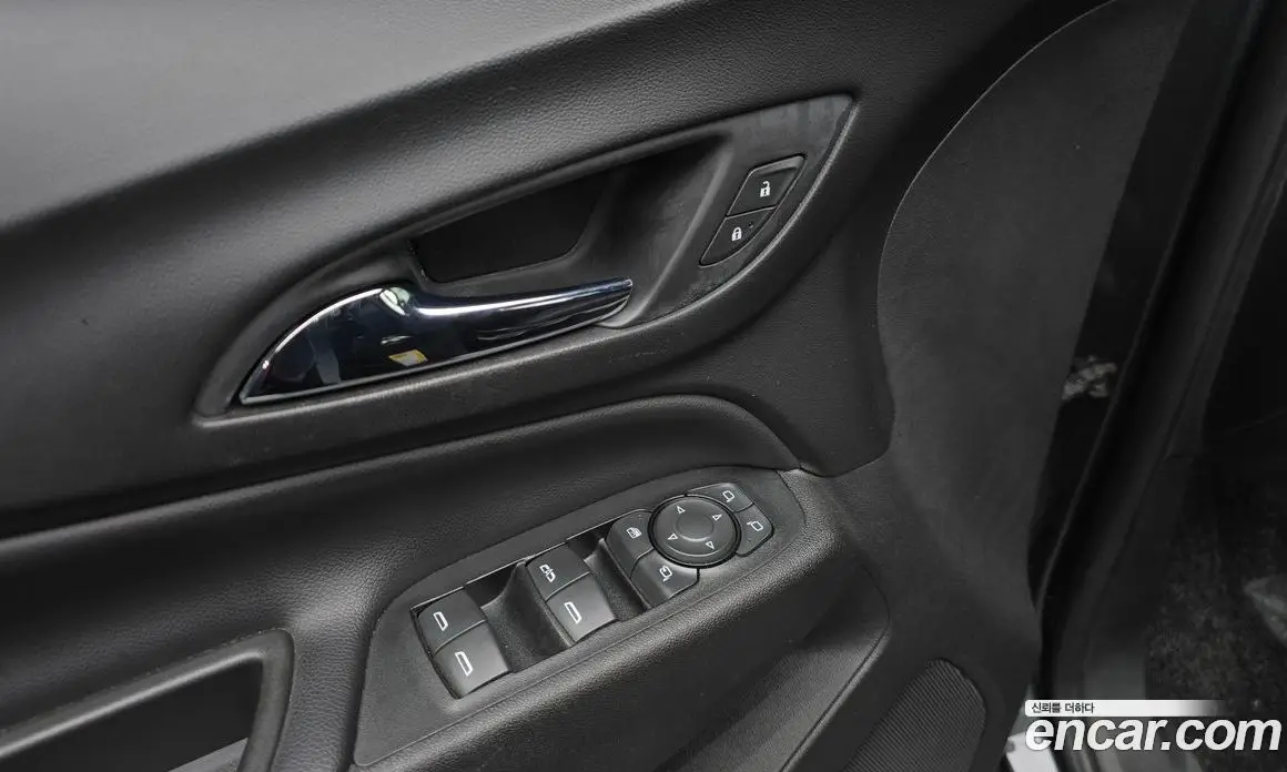 Chevrolet Equinox 2018 1.6 автомат (гидро), фото 17 Chevrolet Equinox 2018 1.6 автомат (гидро), фото 17