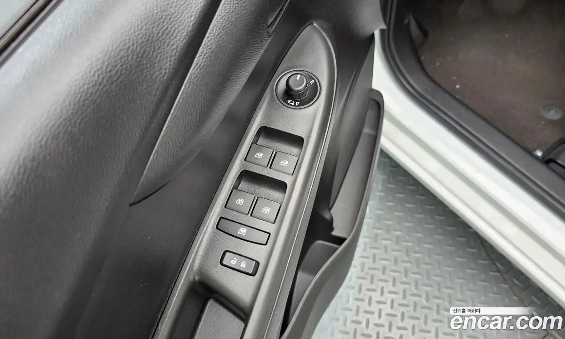 Chevrolet Spark 2015 1.0 автомат (гидро), фото 16 Chevrolet Spark 2015 1.0 автомат (гидро), фото 16