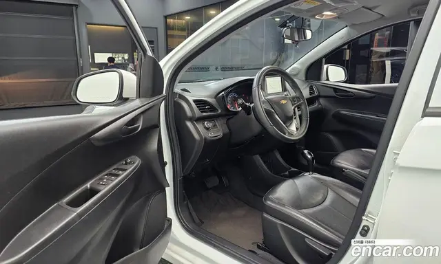 Chevrolet Spark 2015 1.0 автомат (гидро), миниатюра 10 Chevrolet Spark 2015 1.0 автомат (гидро), миниатюра 10