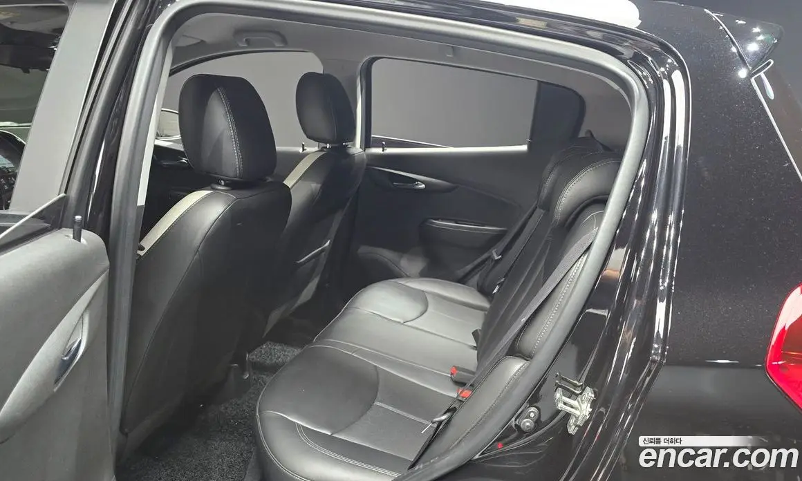 Chevrolet Spark 2016 1.0 автомат (гидро), фото 16 Chevrolet Spark 2016 1.0 автомат (гидро), фото 16
