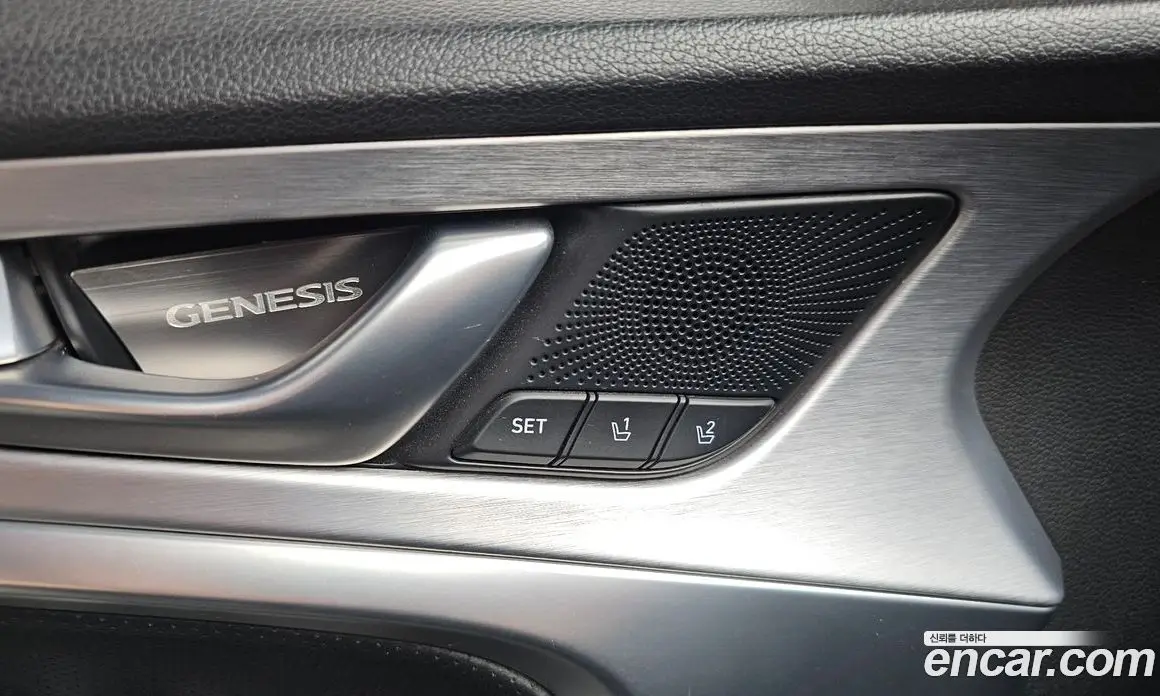 Genesis G70 2019 2.0 автомат (гидро), фото 34 Genesis G70 2019 2.0 автомат (гидро), фото 34