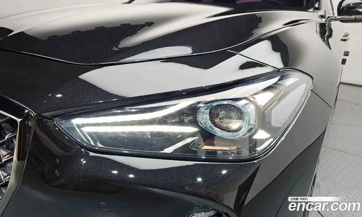 Genesis G70 2019 2.0 автомат (гидро), фото 8 Genesis G70 2019 2.0 автомат (гидро), фото 8