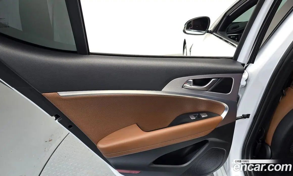 Genesis G70 2020 2.0 автомат (гидро), фото 15 Genesis G70 2020 2.0 автомат (гидро), фото 15