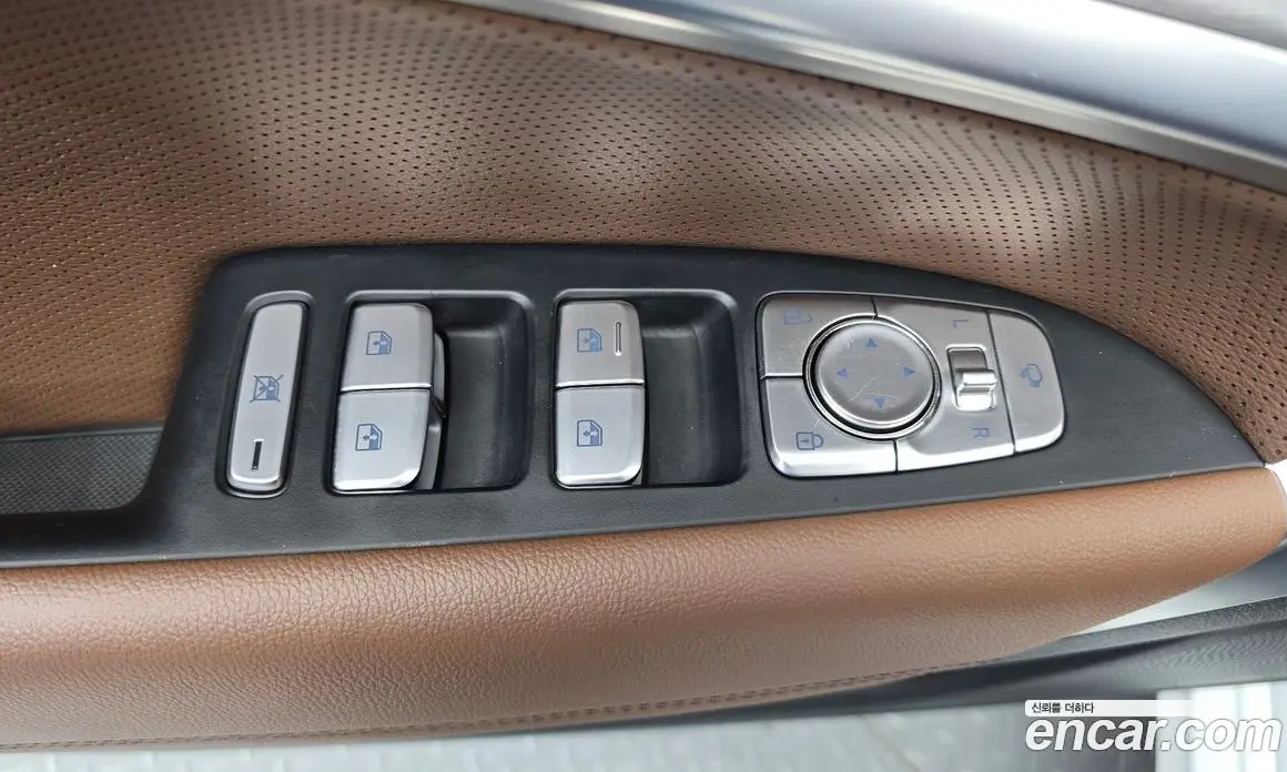 Genesis G70 2020 2.0 автомат (гидро), фото 27 Genesis G70 2020 2.0 автомат (гидро), фото 27