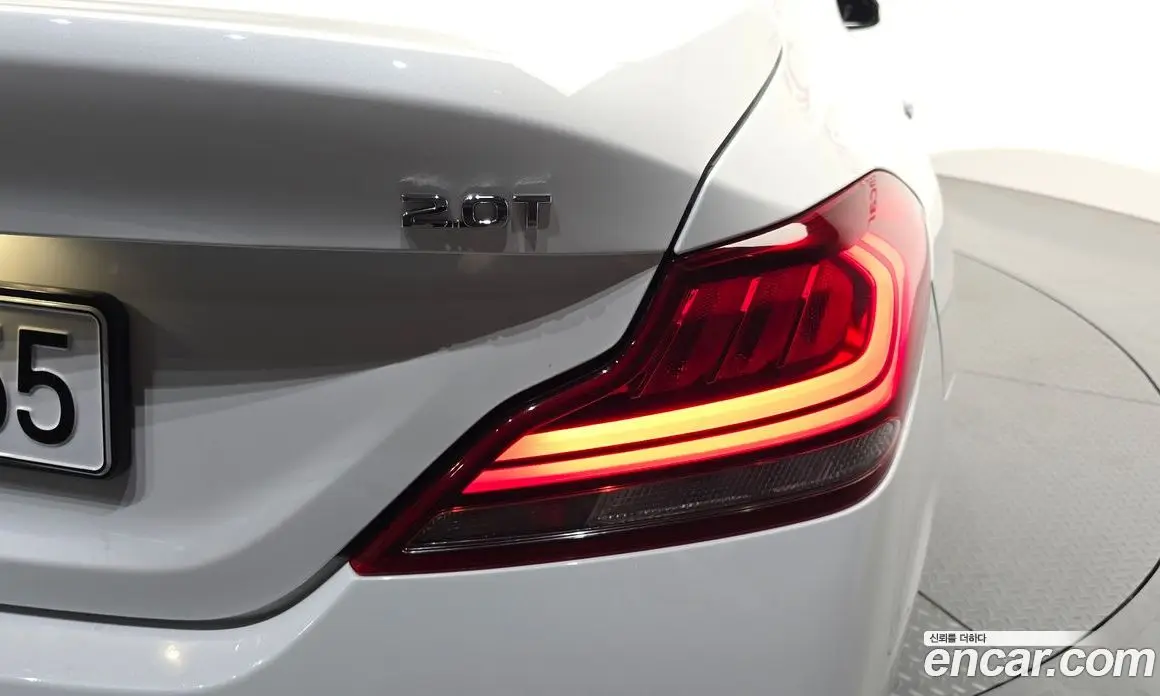 Genesis G70 2020 2.0 автомат (гидро), фото 9 Genesis G70 2020 2.0 автомат (гидро), фото 9