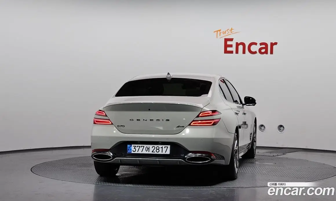 Genesis G70 2023 2.5 автомат (гидро), фото 4