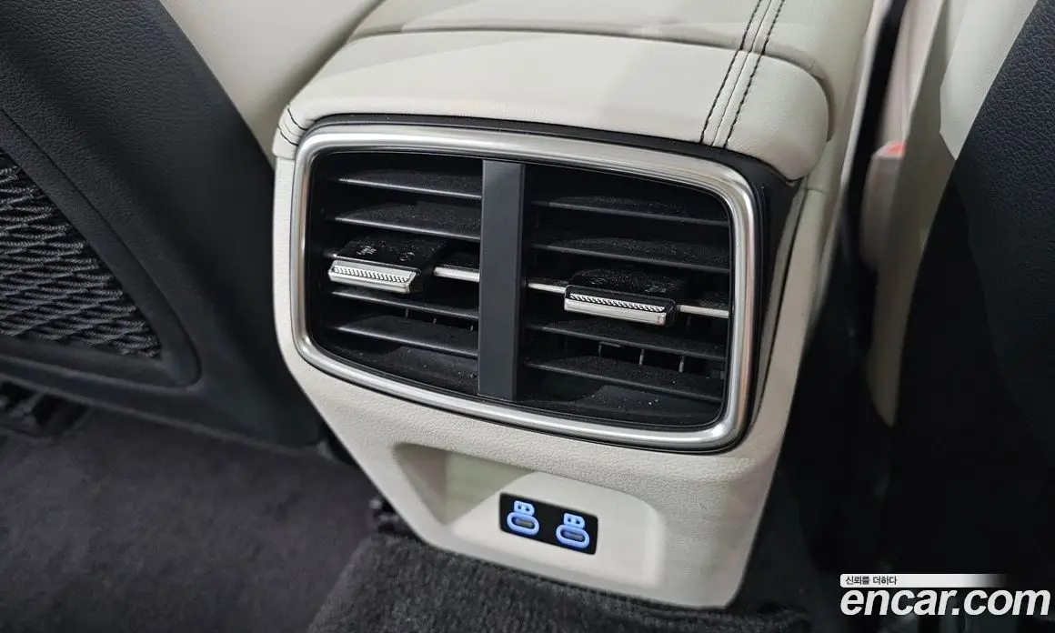 Genesis G70 2023 2.5 автомат (гидро), фото 31