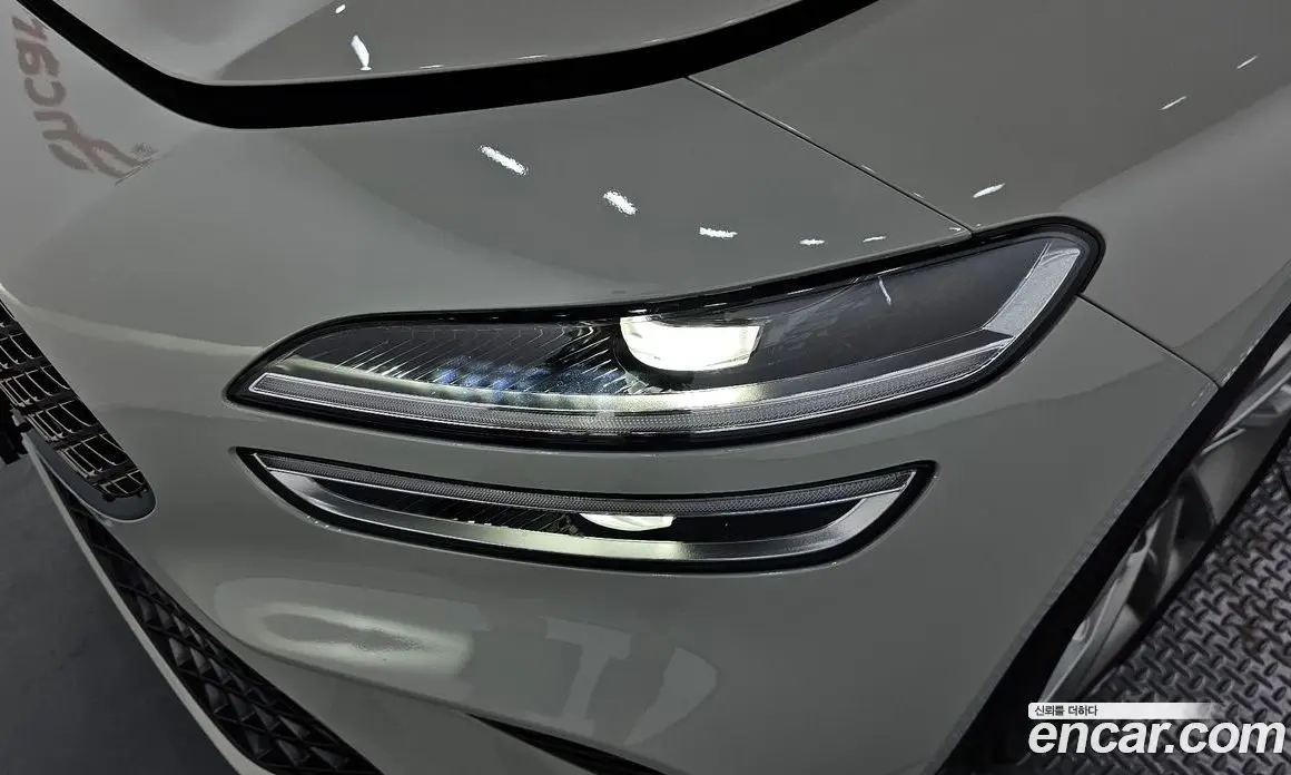 Genesis G70 2023 2.5 автомат (гидро), фото 8