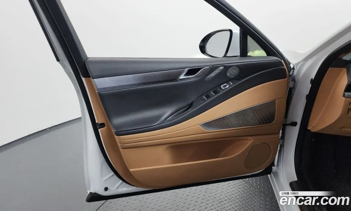 Genesis G80 2021 2.5 автомат (гидро), фото 14 Genesis G80 2021 2.5 автомат (гидро), фото 14