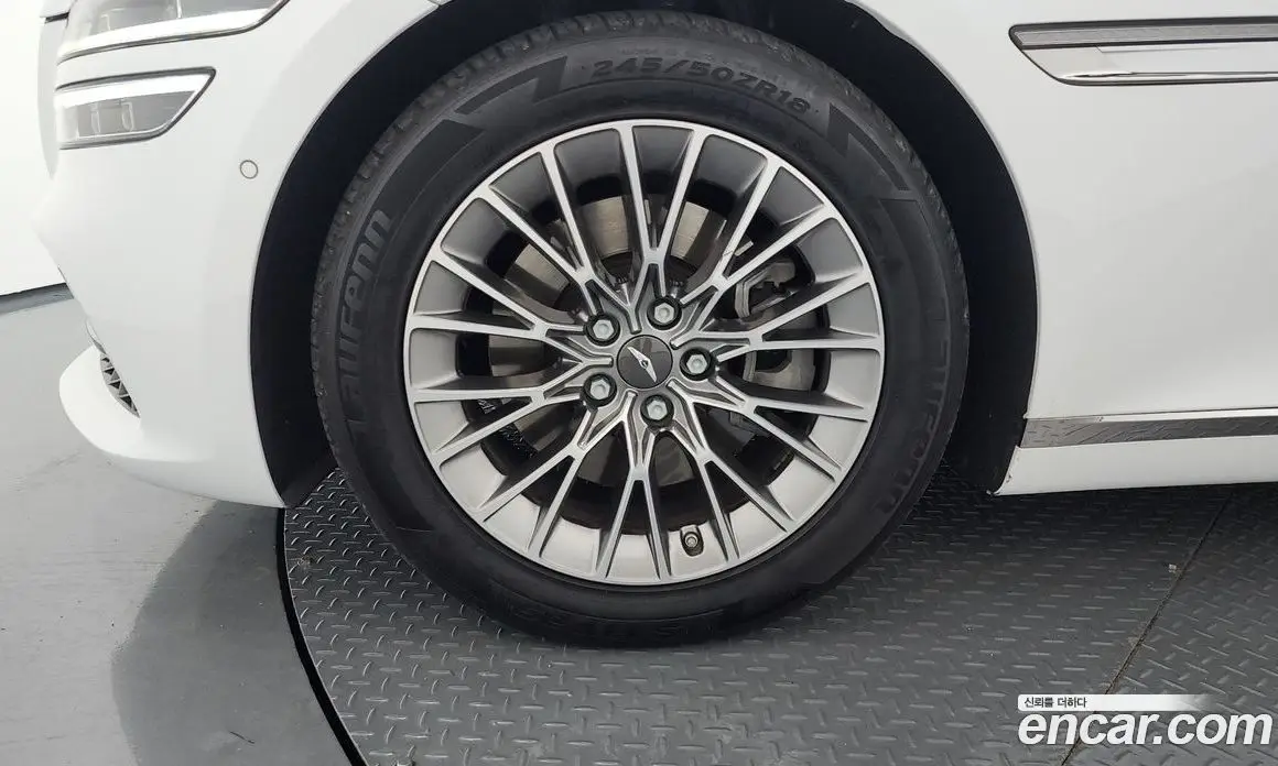 Genesis G80 2021 2.5 автомат (гидро), фото 5 Genesis G80 2021 2.5 автомат (гидро), фото 5