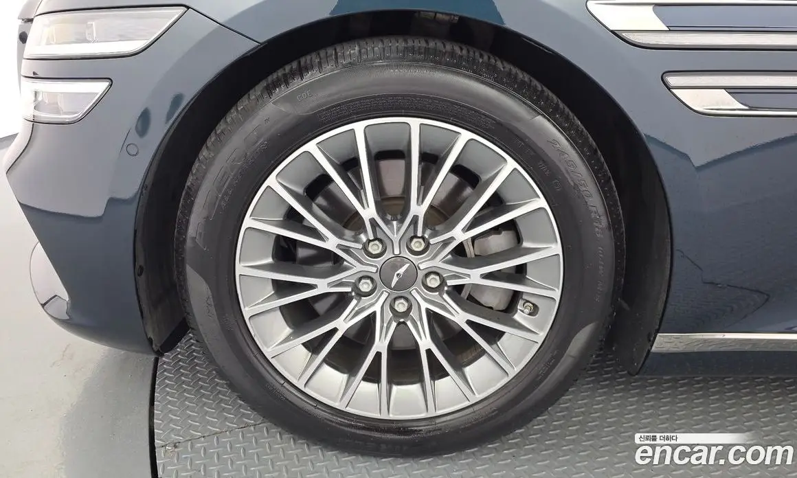 Genesis G80 2022 2.5 автомат (гидро), фото 5 Genesis G80 2022 2.5 автомат (гидро), фото 5