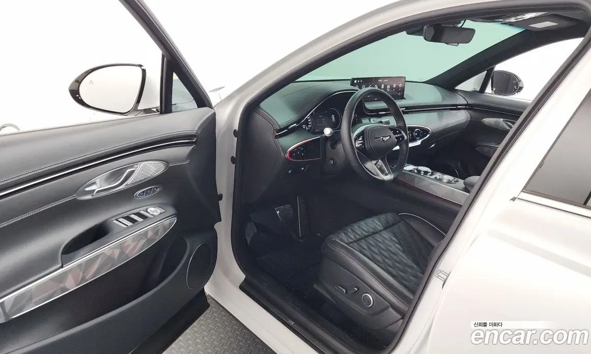 Genesis GV70 2021 2.5 автомат (гидро), фото 13 Genesis GV70 2021 2.5 автомат (гидро), фото 13