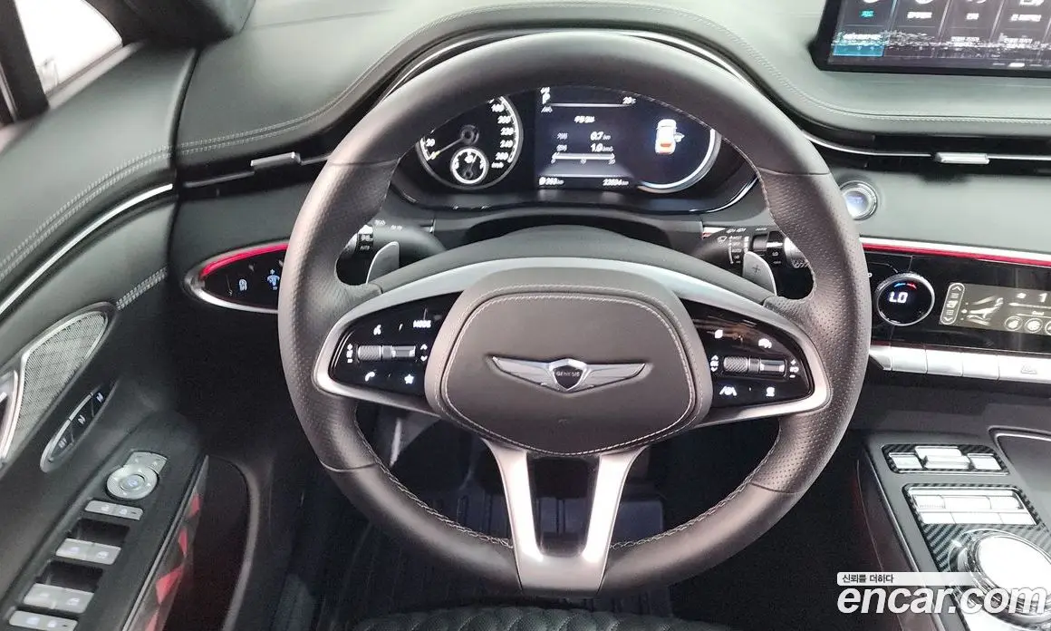 Genesis GV70 2021 2.5 автомат (гидро), фото 19 Genesis GV70 2021 2.5 автомат (гидро), фото 19
