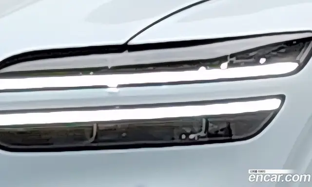 Genesis GV70 2021 2.5 автомат (гидро), миниатюра 8 Genesis GV70 2021 2.5 автомат (гидро), миниатюра 8
