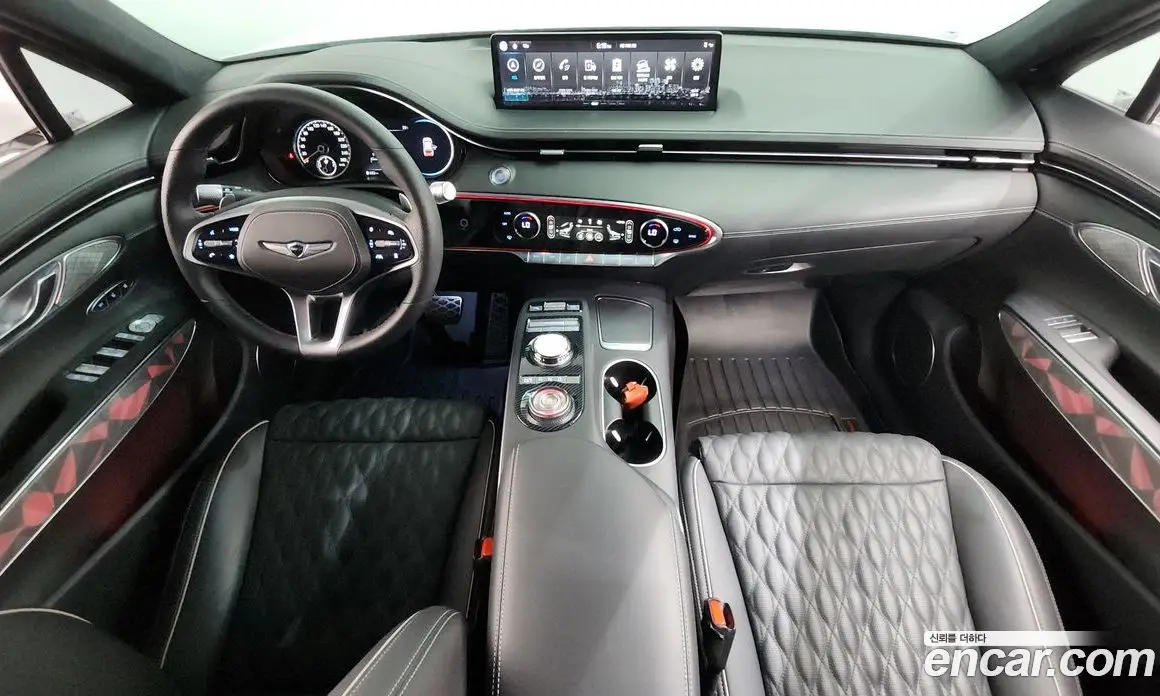 Genesis GV70 2021 2.5 автомат (гидро), фото 10 Genesis GV70 2021 2.5 автомат (гидро), фото 10