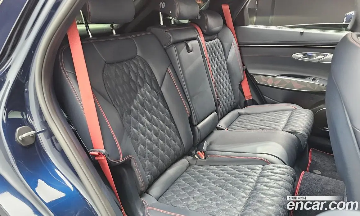 Genesis GV70 2021 2.2 автомат (гидро), фото 17