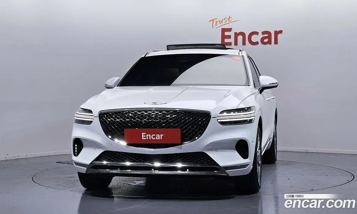 Genesis GV70 2022 2.5 автомат (гидро), фото 3 Genesis GV70 2022 2.5 автомат (гидро), фото 3